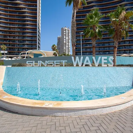 Sunset Waves Aparts By Rb דירה